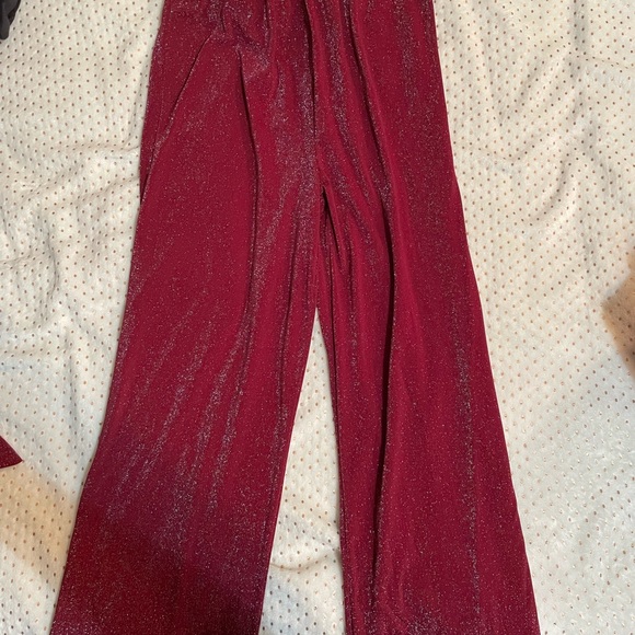 Beautiful maroon and silver sparkly pantsuit! Great for all events❤️ - Picture 2 of 2